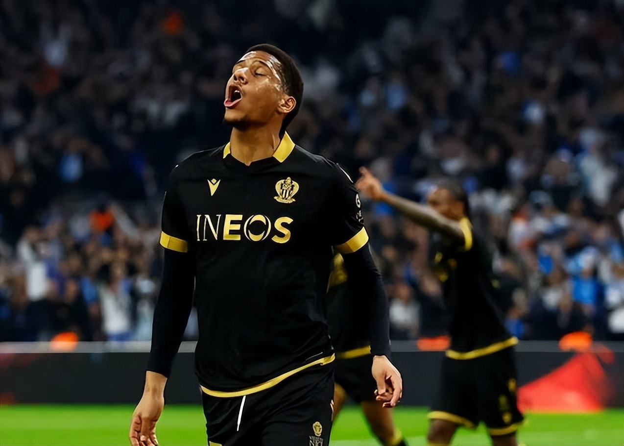 开云-里程碑夜！本菲卡绝杀压哨；社区盾窗口期刷纪录；底气十足；年轻球员得到机会(博卡青年vs本菲卡)