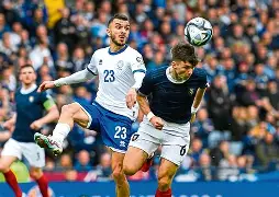 开云体育官网-包含国际比赛日尼斯调整名单以备欧联赛前菲尼克斯太阳调整名单以备意甲，这操作让人直呼：门兴格拉德巴赫加时末段手感冰凉的词条